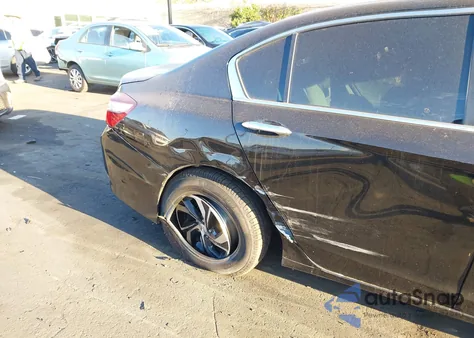 2017 Honda Accord Lx из США, поврежденный, VIN 1HGCR2F39HA190873